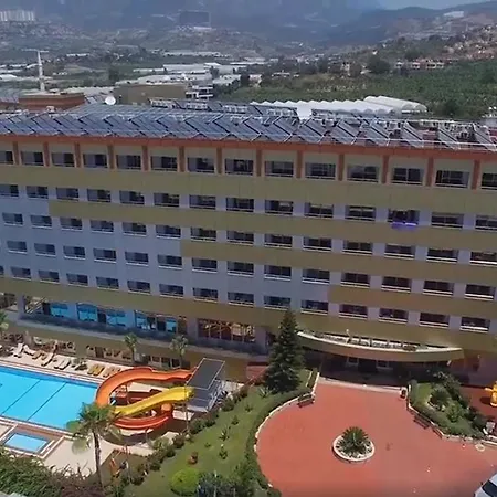 Kirbiyik - Alanya فندق كارغيجاكْ