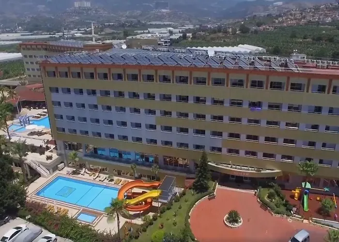 Kirbiyik - Alanya Отель Каргычак